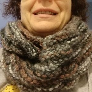 Hand knitted infinity scarf 3 great gift!